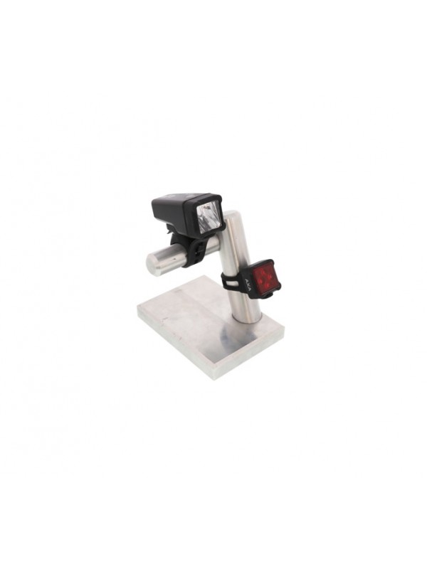 Luce AXA Niteline T4-R Kit anteriore e posteriore con cinturino in gomma e ricarica USB